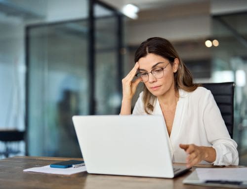 Cash Flow Factoring: How to Use Invoice Factoring to Solve Cash Flow Problems